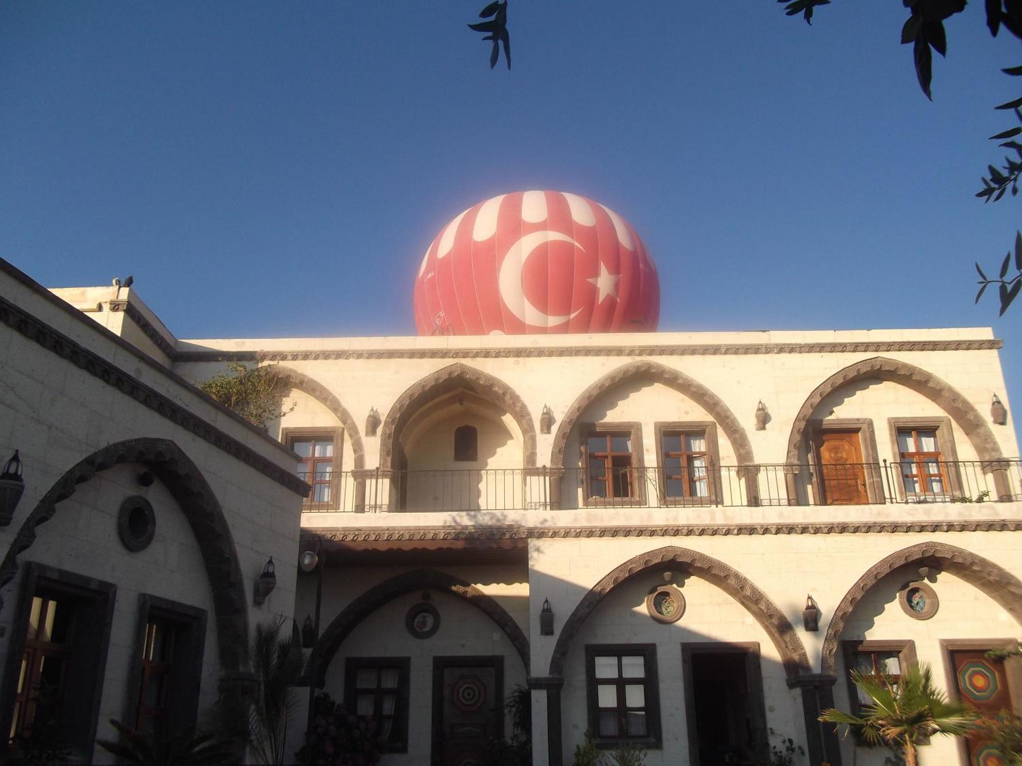 Hotel Lalesaray Üchisar Exteriér fotografie